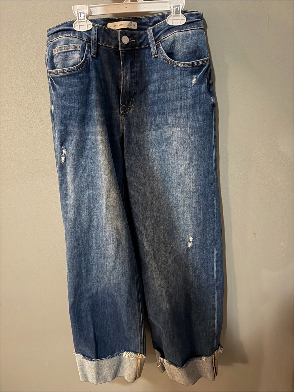 Altar'd State distressed cuffed boyfriend/cropped jeans